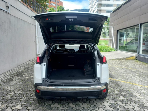 Imagen 17 de 17 de Peugeot 3008 Allure