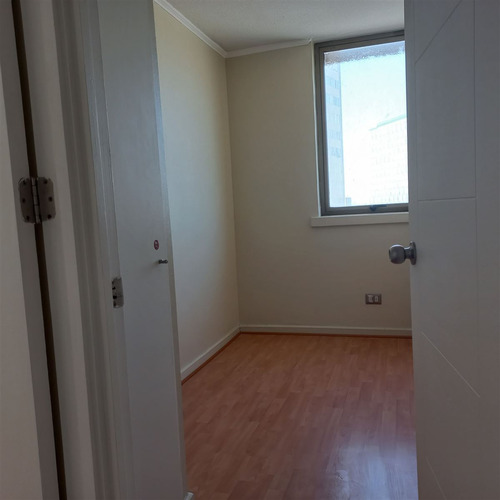 Departamento En Arriendo De 3 Dorm. En Estación Central