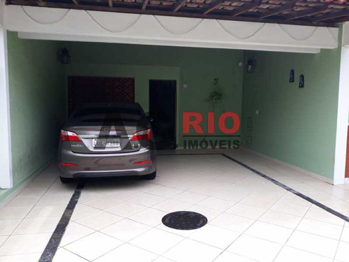 Casa De Rua-à Venda-praça Seca-rio De Janeiro - Vvca30045