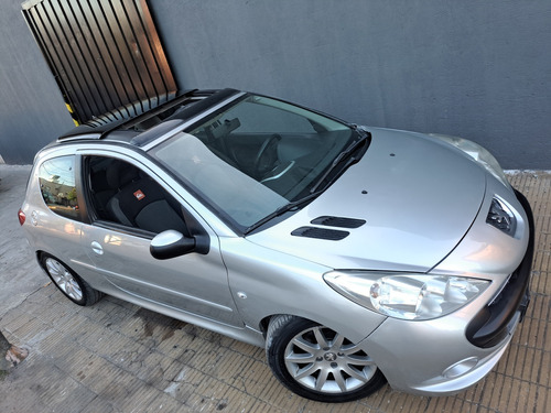 Peugeot 207 1.6 Quicksilver