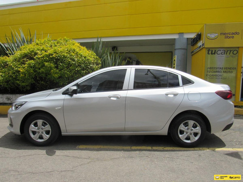 Chevrolet Onix 1.0t Automática