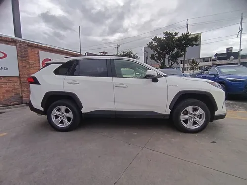 Toyota RAV4 2.5 Le Hev 4X4 Cvt