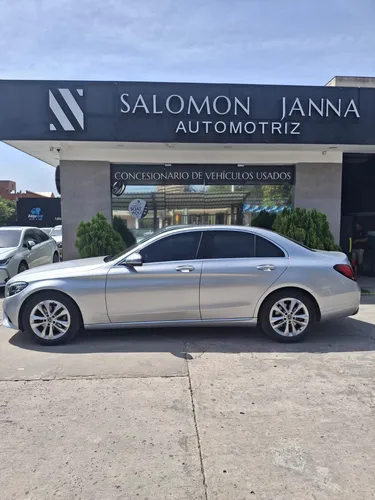 Mercedes-Benz C200 2.0 Avantgarde