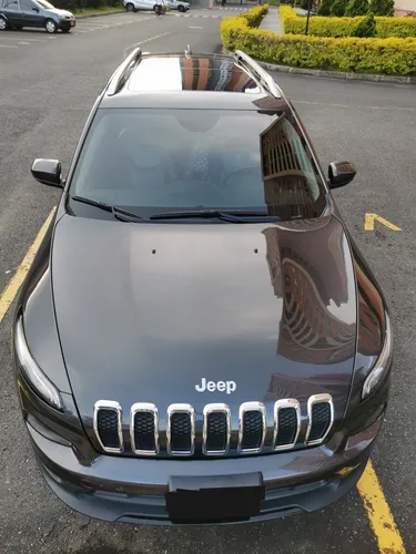 Jeep Cherokee 3.2 Longitude