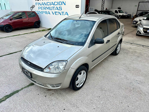 Ford Fiesta Max 1.6 Max Amb