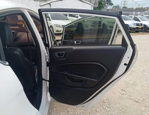 Ford Fiesta 1.6 Hatchback Titanium