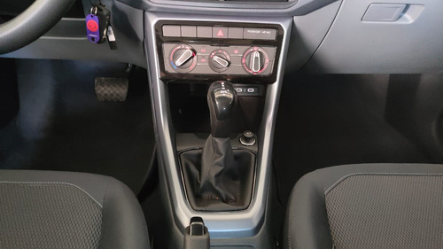 Volkswagen T-Cross TRENDLINE L4 1.6L TIPTRONIC