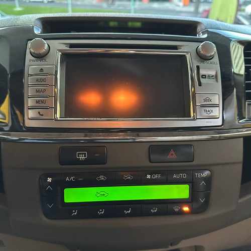 Toyota Hilux CD SRV 4x4 2.7 Flex 16V Aut.