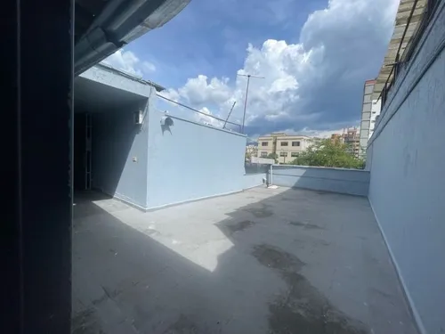 Local En Arriendo Ubicado En Medellín Sector Laureles (27401).