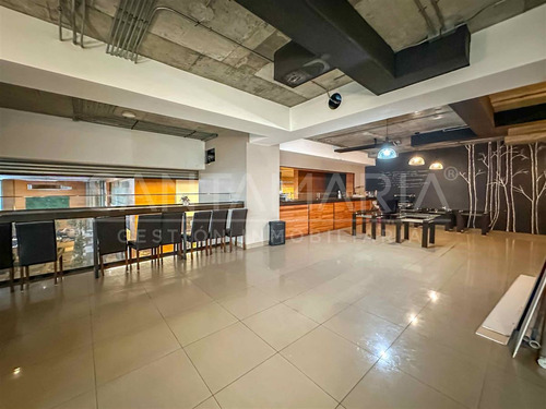 Arriendo Local Comercial Ubicado En Arturo Prat, Concepción.