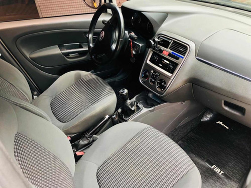 Fiat Punto 1.6 Essence 2011
