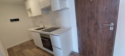 Departamento De 2ambientes En Venta - Castelar Norte