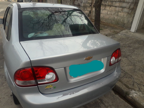 Imagem 5 de 7 de Chevolet Corsa Clássic 2013