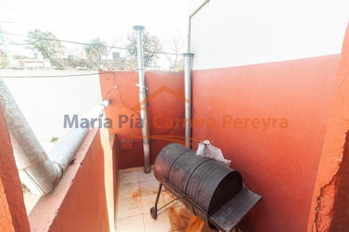 Imagen 27 de 30 de Excelente Ph En V. Urquiza Sin Expensas De 2 Plantas Independientes De 6 Ambientes Con Terraza
