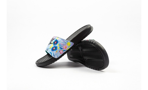 Nike Benassi Jdi Mujer Floreadas - Negro Celeste