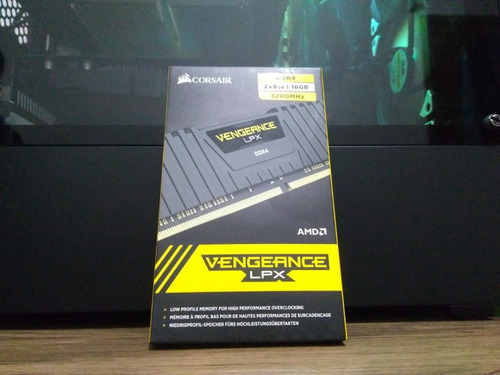 Imagem 1 de 3 de Memória Ram Ddr4 Corsair Lpx 3200mhz - Samsung B-die V4.31