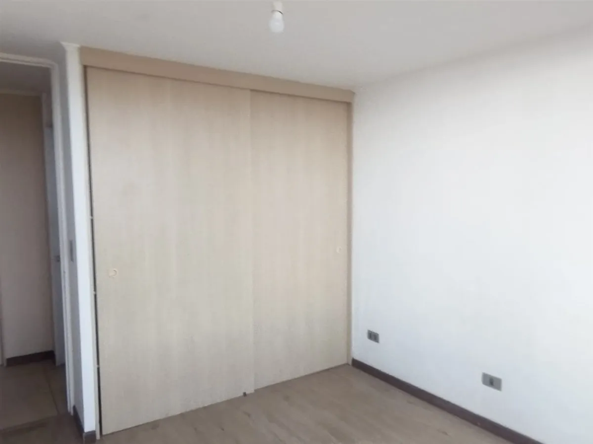 Imagen 4 de 13 de Departamento En Venta De 2 Dorm. En Viña Del Mar