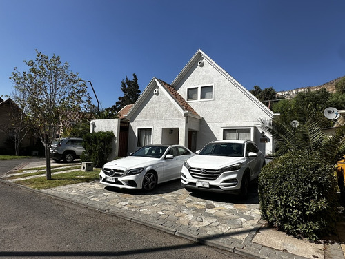 Casa Con Terraza Y Descuento En Comisión