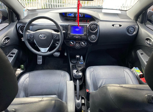 Toyota Etios 1.5 Platinum At