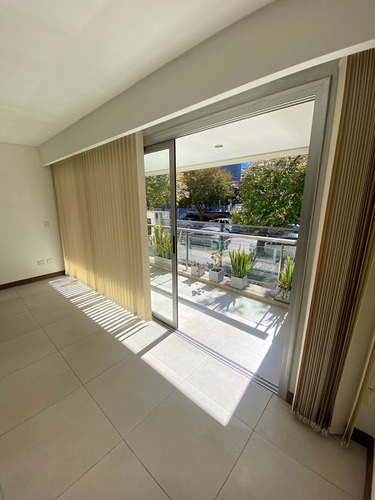 Departamento En Alquiler En Castelar, Morón, G.b.a. Zona Oeste