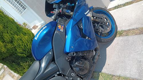 Motor 1000 Cc, Jalando Al 100, Cuenta Con Titulo Y Pedimento