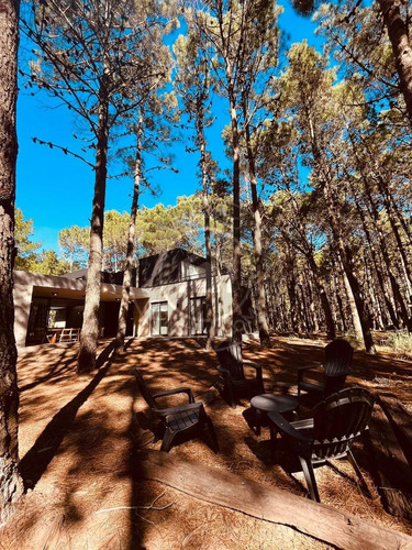 Los Albatros Villa Robles Barrio Cerrado 20km De Pinamar Casa Equipada En Venta Se Evaluan Ofertas