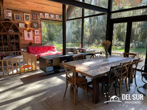 Casa Moderna Rodeada De Bosque En Loteo Urbanizado Sta Clara