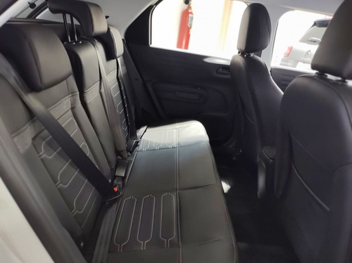 Imagen 12 de 25 de Citroen C4 Cactus Feel Pack Plus Automatico