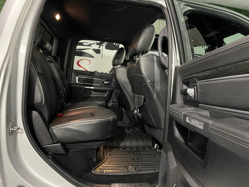 Imagen 10 de 15 de Dodge Ram Limited 4x4 2016