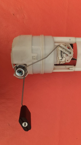 Bomba De Gasolina Nissan Np 300 2014-2020 Version Se Xe (Usado)