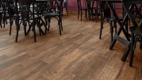 Imagen 3 de 4 de Porcelanico Gres Tablon Hd Legno. Articons