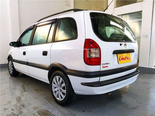 Imagem 2 de 14 de Chevrolet Zafira 2.0 Mpfi Expression 8v Flex 4p Automático