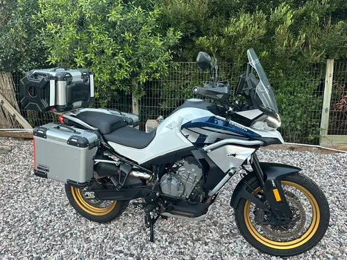 Mt 800 Explorer