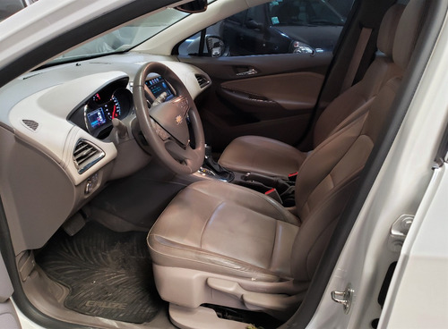 Imagen 7 de 10 de Cruze 5p Ltz 1.4t At