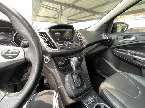 Imagen 12 de 15 de Ford Escape 2.0 Titanium 4x4 2016