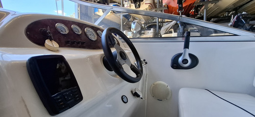 Canestrari 215 Mercruiser 225hp 2014 - Sica Embarcaciones