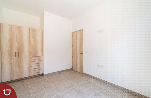 Imagen 19 de 30 de Casa A La Venta En Clúster Residencial De San Miguel De Alle
