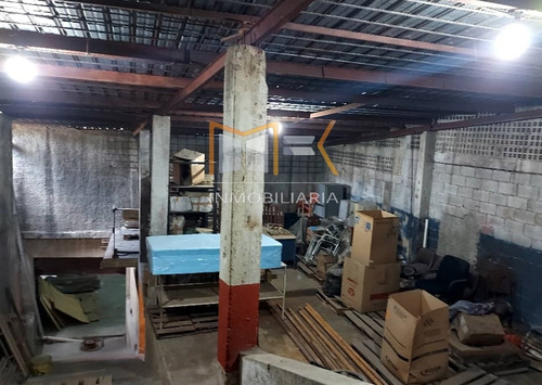 En Venta Galpón Gato Negro Catia Caracas