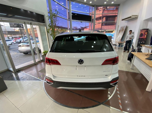 Imagen 6 de 15 de Volkswagen Taos Comfortline Tiptronic 1.4 250 Tsi 2022 0km 2