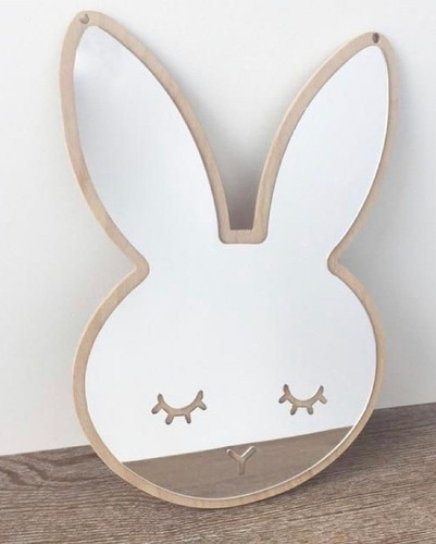 Imagem 1 de 2 de Espelho Decoração Infantil Em Acrílico Espelhado E Base Mdf