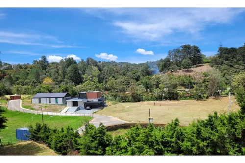 Lote Para La Venta En El Alto De Las Palmas, Envigado