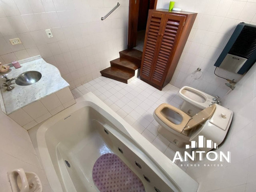 Casa En Alquiler Temporario - 3 Ambientes - Villa Gesell - Anton Bienes Raices - Arturito