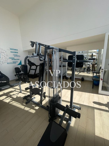 Departamento En Primera Linea Cuenta Con 3d-2b-bod Y Box.