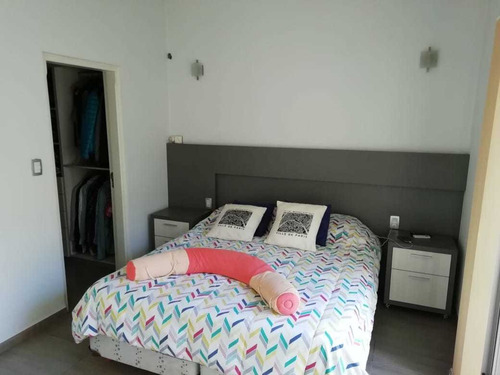 Juniors-reciclada-exc.ubic- 240 M2 Terreno-interna