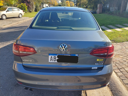 Volkswagen Vento 1.4 Comfortline 150cv
