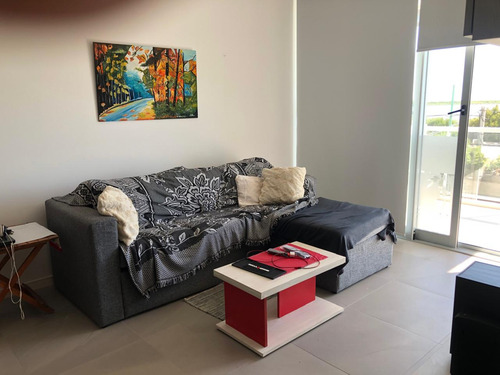 Departamento De 1 Dormitorio Con Cochera En Don Ismael, Ramallo