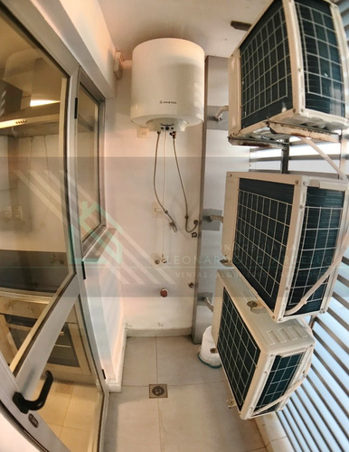 Apartamento En Edificio Altos Del Plata De 2 Dormitorios