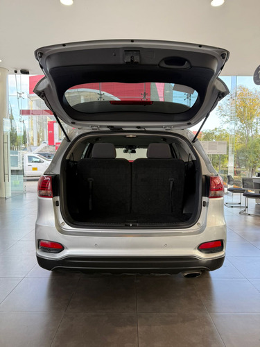 Kia Sorento 2.4 Lx At