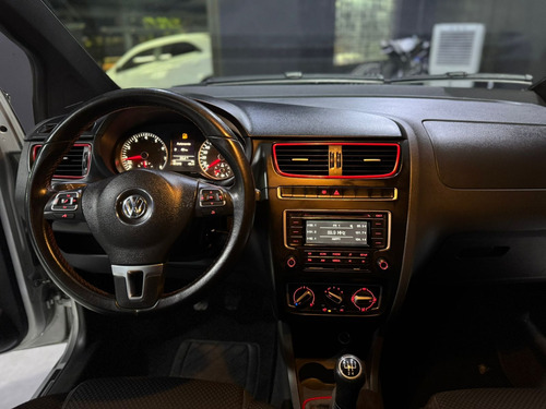 Volkswagen Fox 1.6 Vht Rock In Rio Total Flex 5p