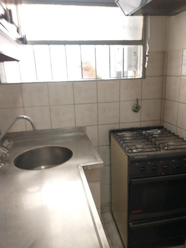 Imagen 7 de 13 de Excelente Ph 2 Ambientes Con Entrada Independiente Reciclado A Nuevo, Patio. Exc Ubicación.